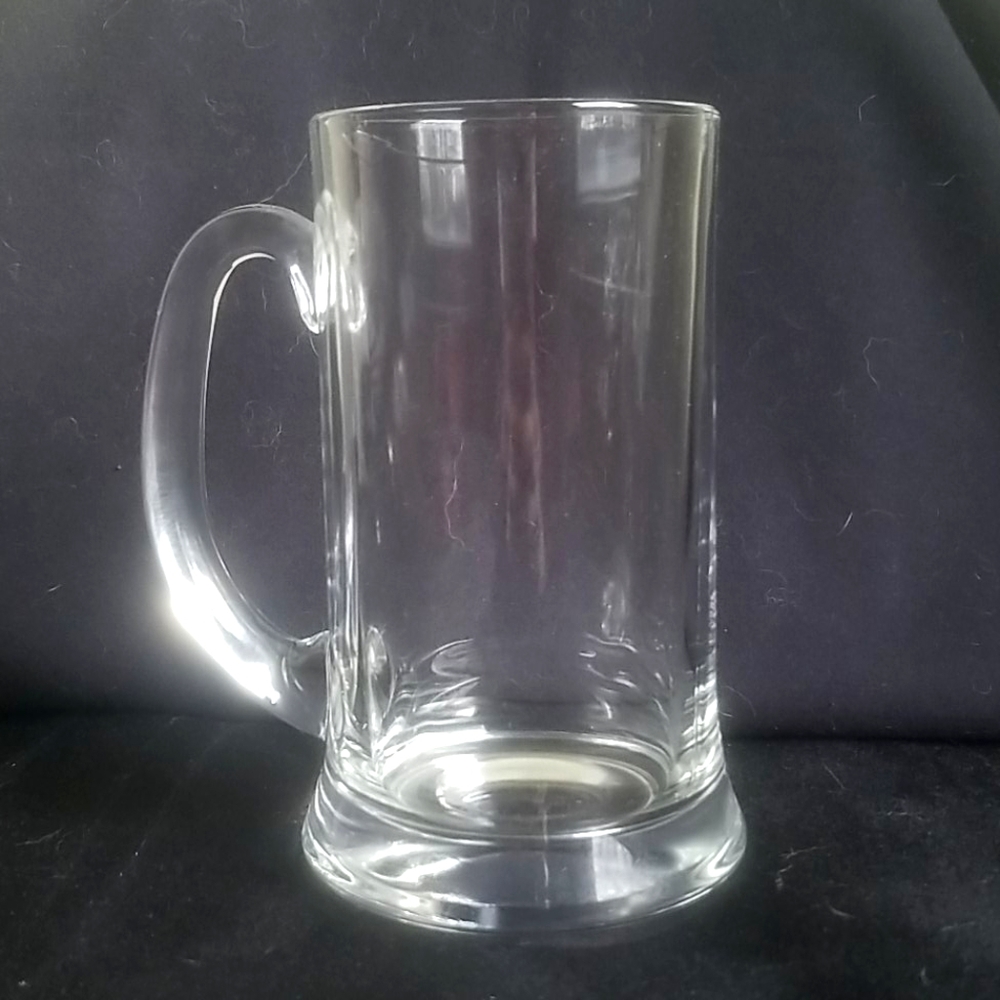 Set of glass steins